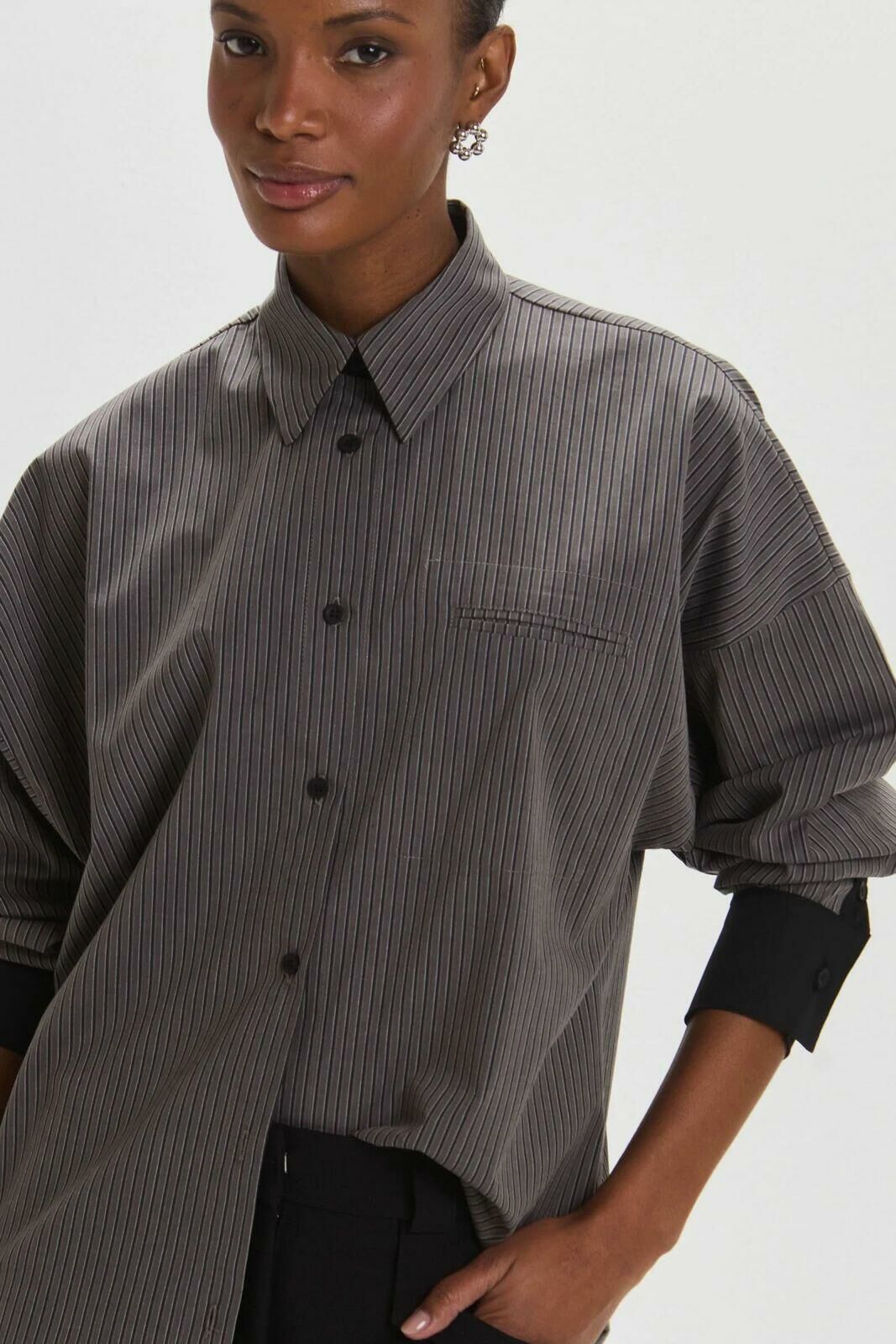 Imagem de Camisa Lorena Greige Striped Le Blog